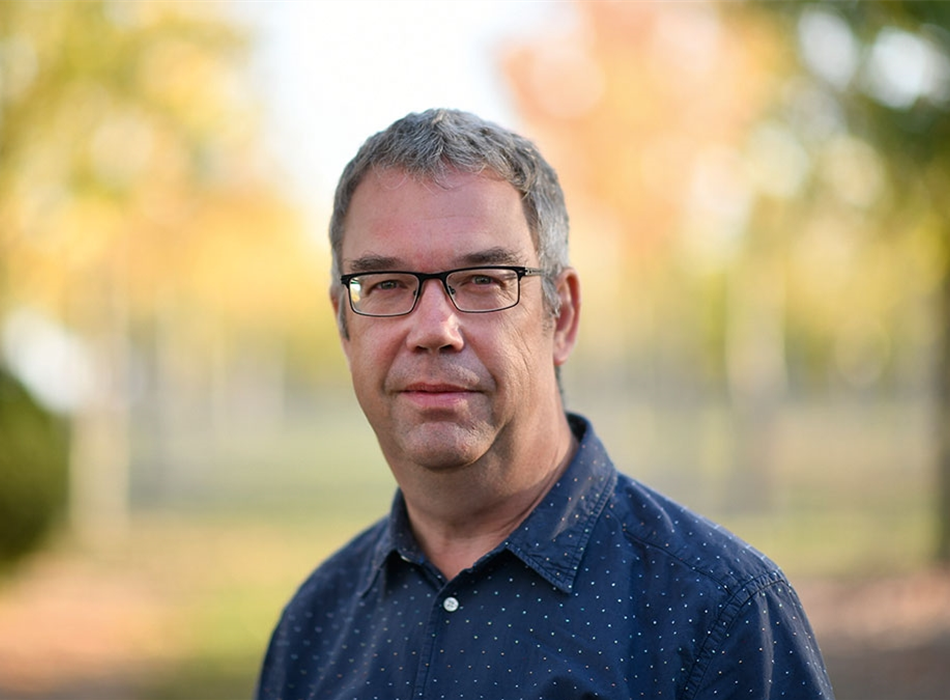 Peter Pfau Peter Pfau