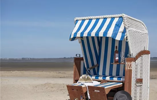 It doesn't always have to be expensive: Building your own beach chairs It doesn't always have to be expensive: Building your own beach chairs